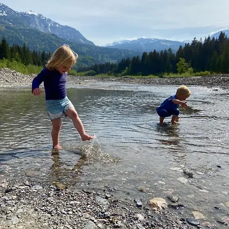Gaestehaus Nassfeld Tröpolach