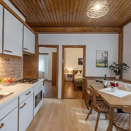 Gaestehaus Nassfeld Tröpolach