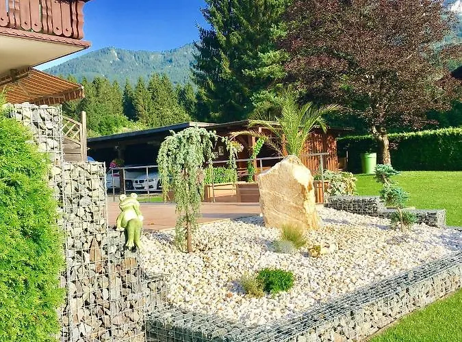 Gaestehaus Nassfeld Homestay *