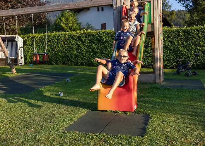 Gaestehaus Nassfeld Homestay *