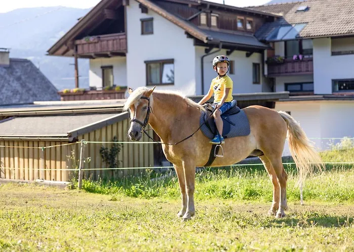 Homestay Gaestehaus Nassfeld Tropolach