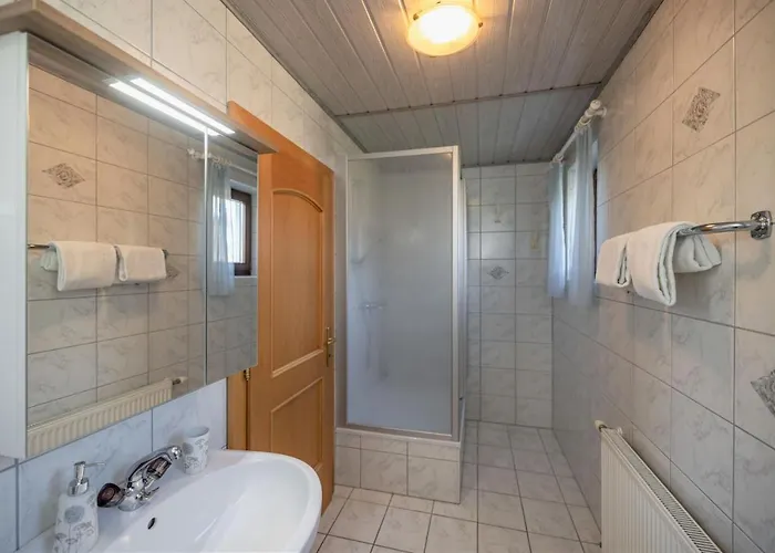 Gaestehaus Nassfeld Tropolach